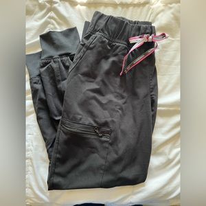 Vince Camuto Scrub Pants